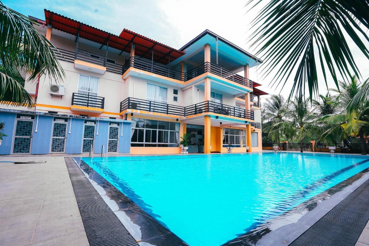 Sun Ray Rest House Kalkudah  Exterior photo