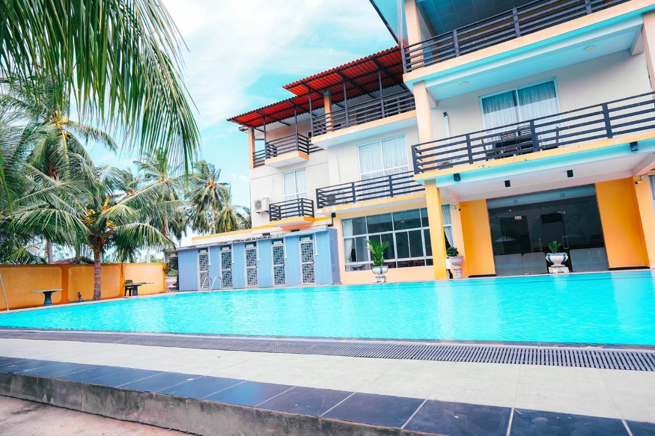 Sun Ray Rest House Kalkudah  Exterior photo
