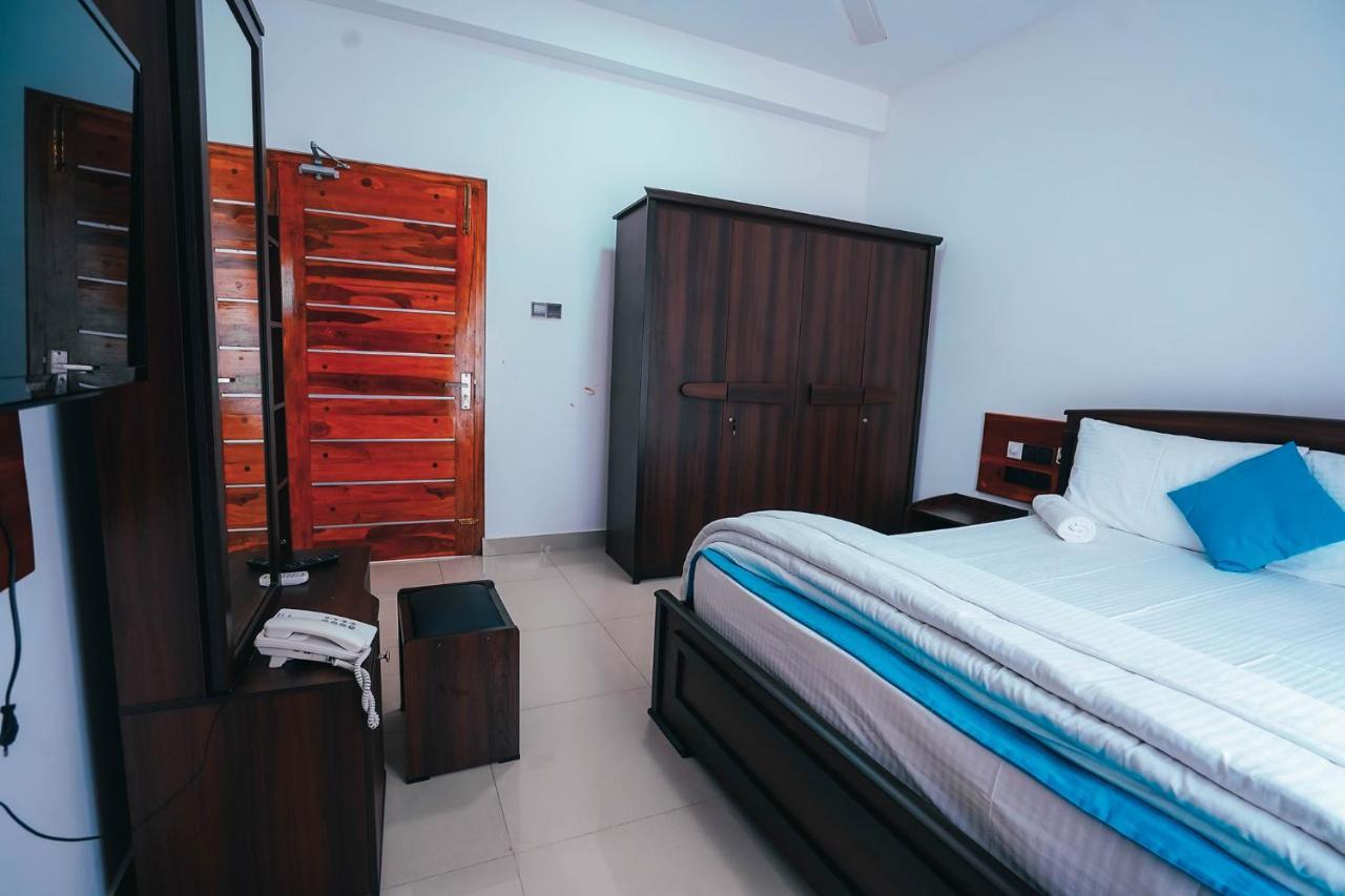 Sun Ray Rest House Kalkudah  Exterior photo