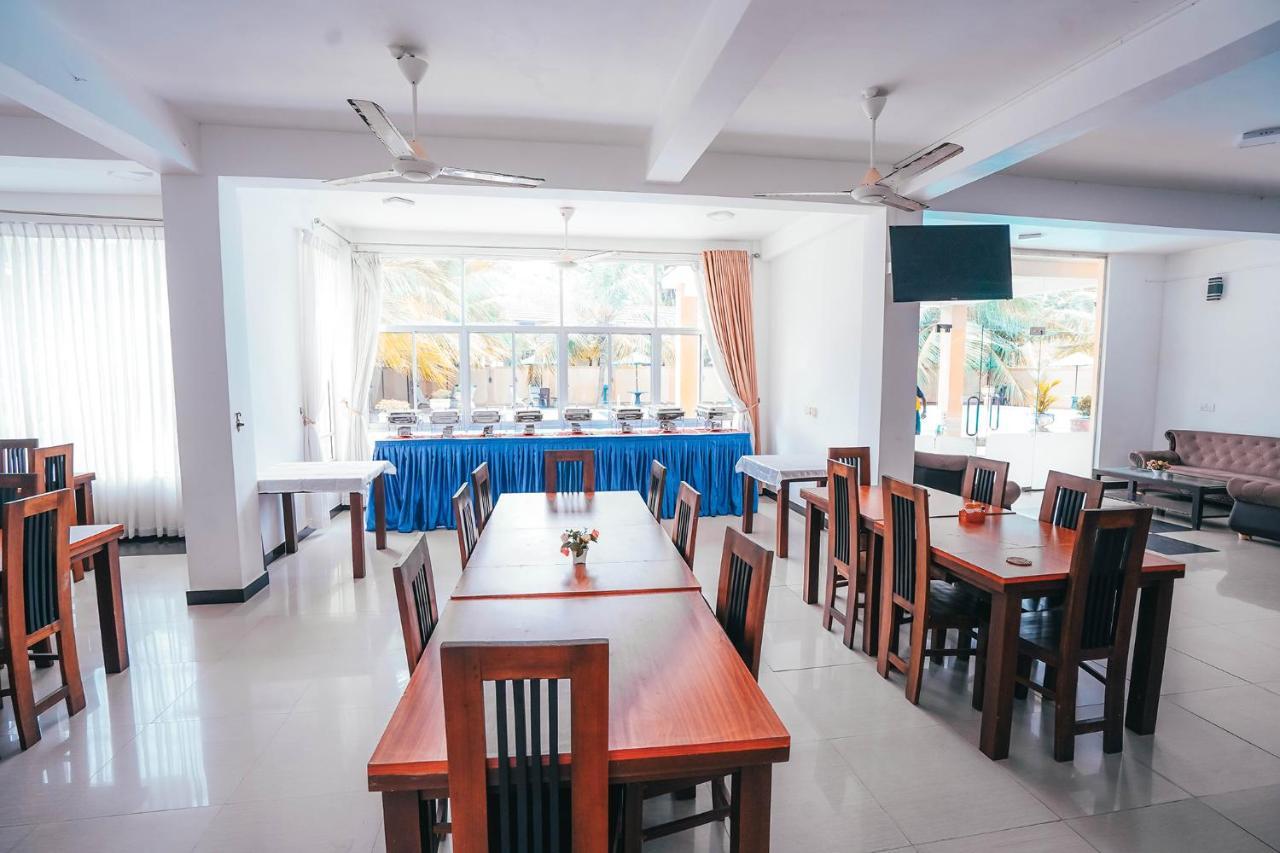Sun Ray Rest House Kalkudah  Exterior photo